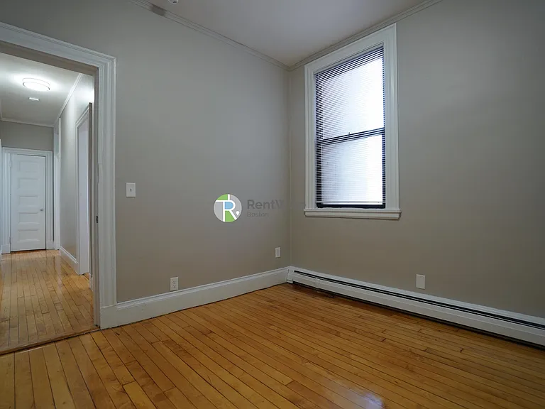 76 Gardner St #C1 — Photo 18