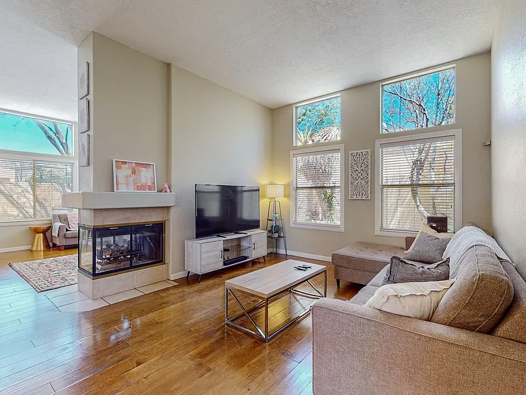 6216 Academy Ridge Dr NE — Photo 10