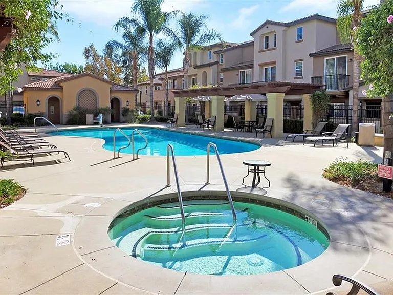 17871 Shady View Dr — Photo 12