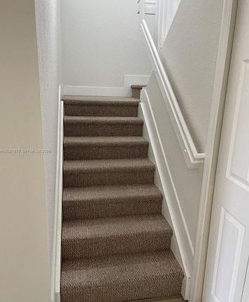 5th image of 11102 NW 83rd St APT 201