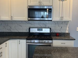 115 Nichols St, Everett, MA 02149