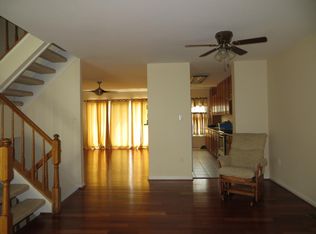 7039 Chesley Search Way, Alexandria, VA 22315