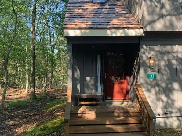 33 Elevator, Lake Harmony, PA 18624