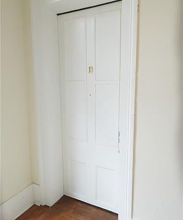 3rd image of 1005 Josephine St #D