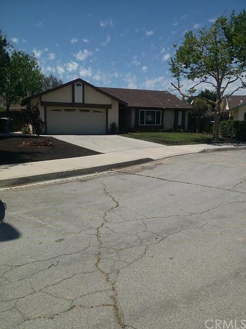 1st image of 2375 Marigold St