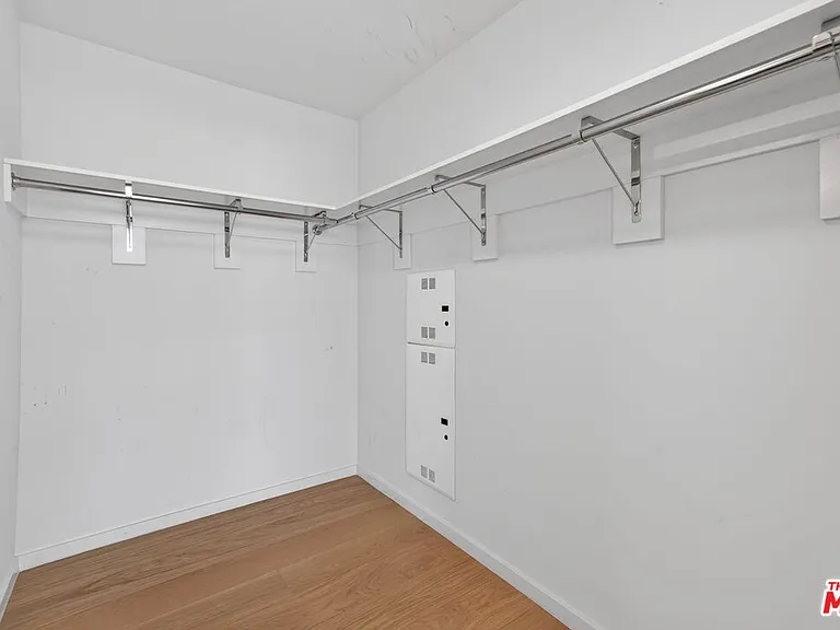 889 Francisco St #1806 — Photo 18