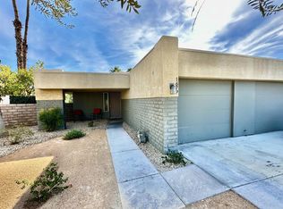 1679 Sunflower Ct N, Palm Springs, CA 92262