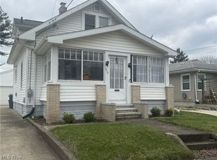 250 29th St NW, Barberton, OH 44203