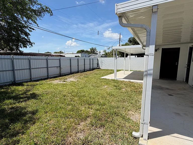 2230 Service Rd #1 — Photo 22