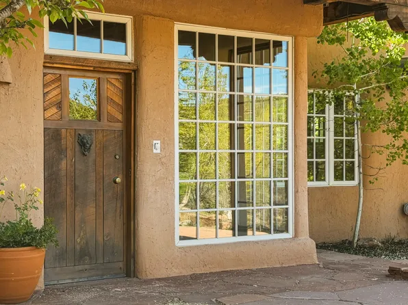 1692 Canyon Rd, Santa Fe, NM 87501