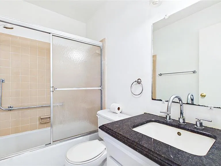 325 Sky Loch Dr W — Photo 20