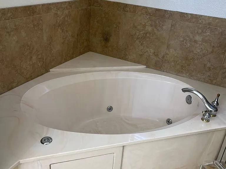 5400 S Hardy Dr #118 — Photo 17