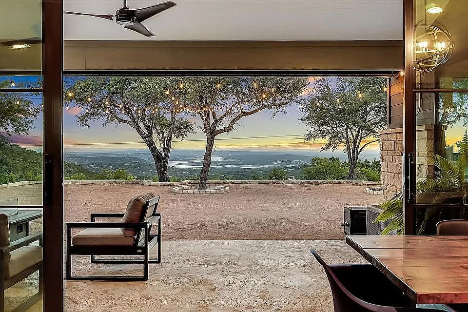 1st image of 8648 Bluff Ridge Trl