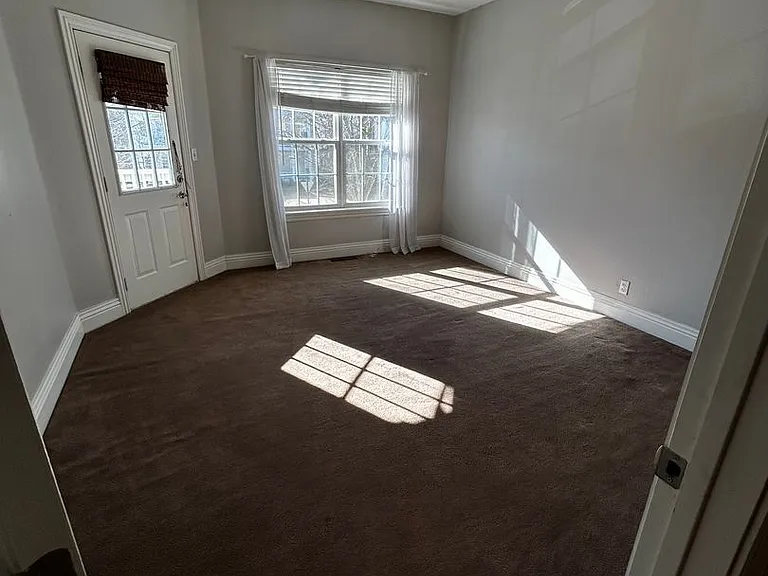 2643 N Westminster Dr — Photo 26