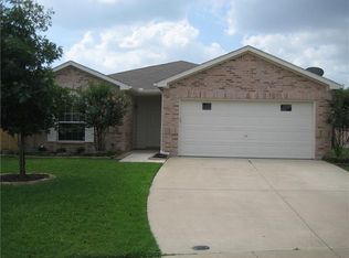 9144 Landmark Dr, Fort Worth, TX 76244