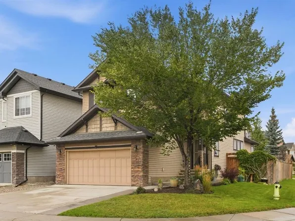 117 S Brightonwoods Cres SE, Calgary, AB T2Z 0T2