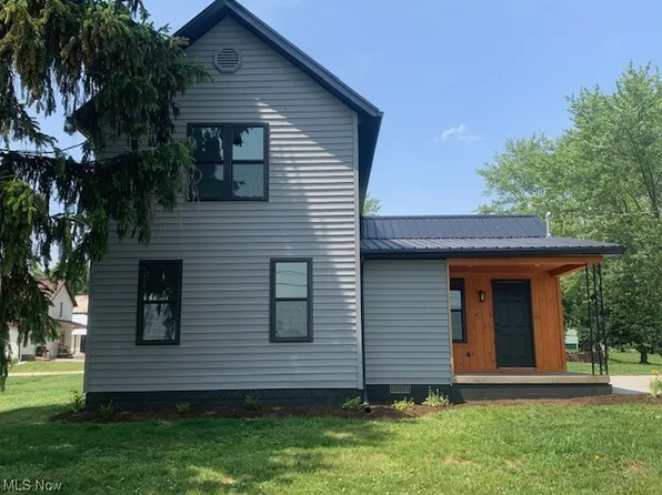 1101 Princehorn Ave NW, North Lawrence, OH 44666