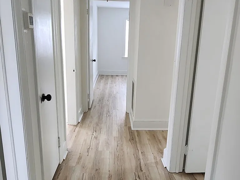 1622 Longfellow St — Photo 3