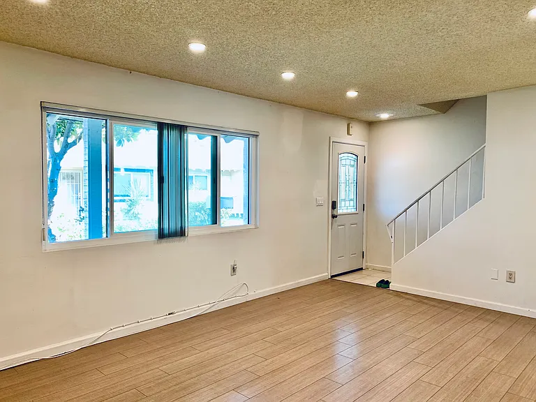 16721 Tunstall Ln #3 — Photo 5