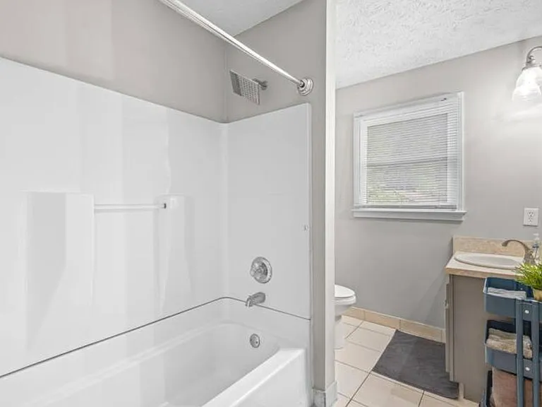 1296 Sells Ave SW #A — Photo 6
