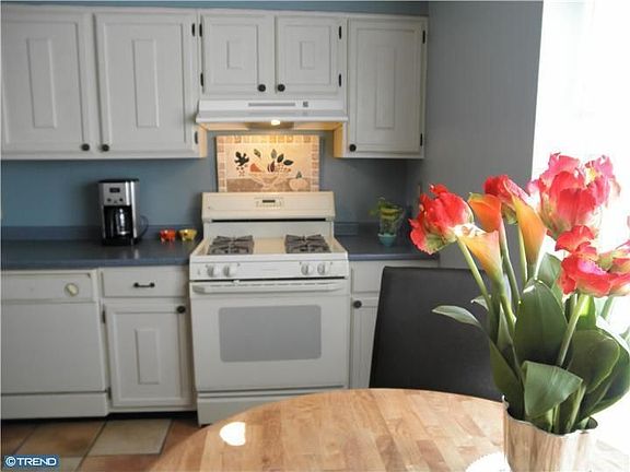 5th image of 14 Wisina Ct