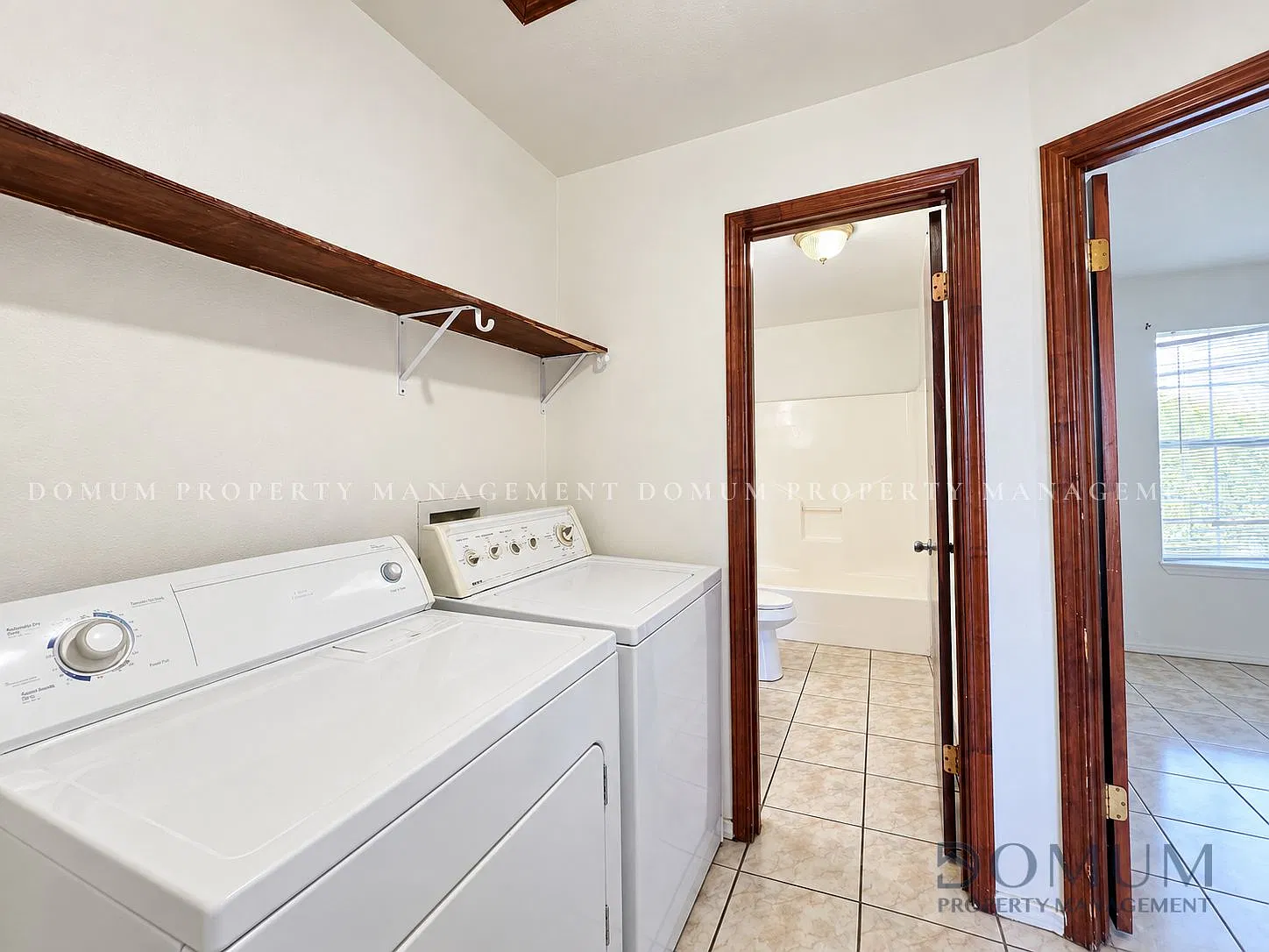 2316 Ashley Ave — Photo 2