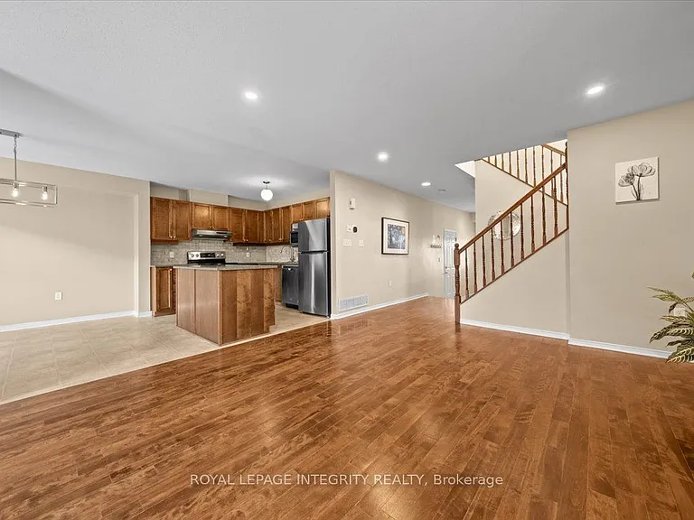 120 Grovemont Dr — Photo 11