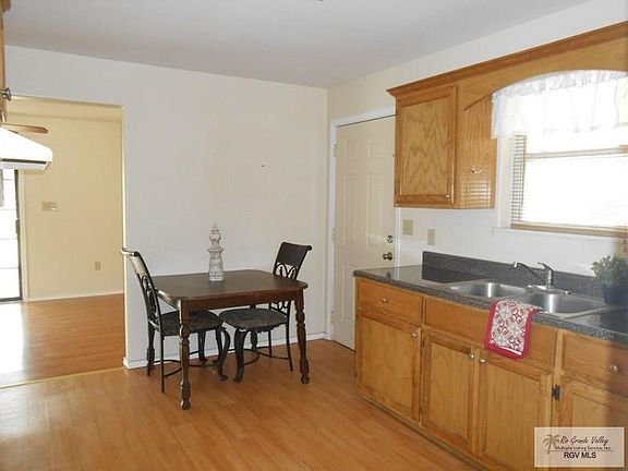 4th image of 13468 La Noria Ave