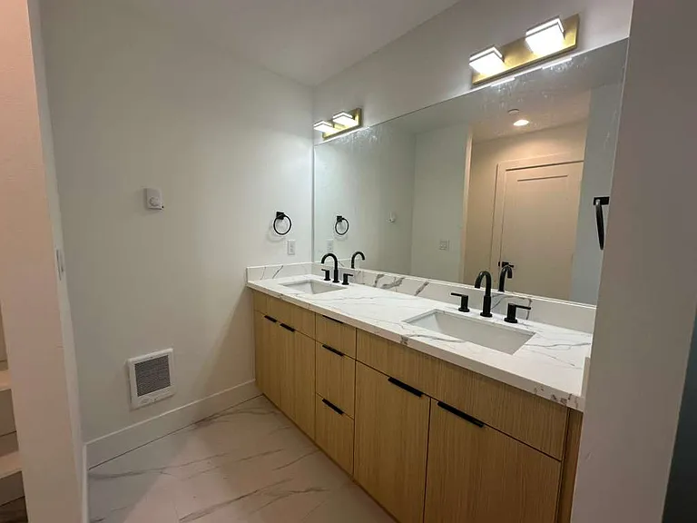 4318 SW Holly St — Photo 14