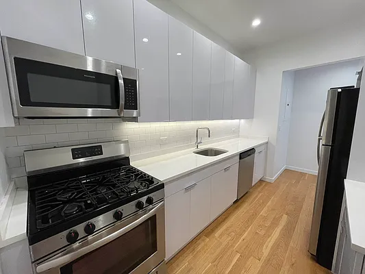 Rented by Safeguard Realty Management | media 17