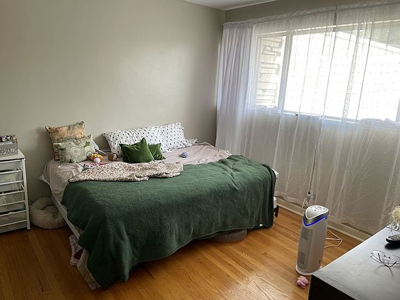5th image of 2 Garden Dr APT 8