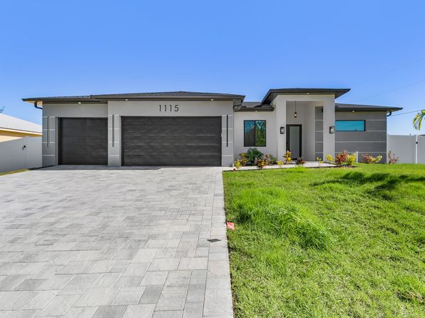 1115 NW 25th Ave