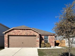 208 Silvercrest Ln, Jarrell, TX 76537
