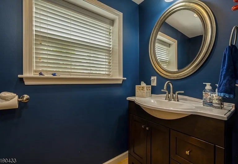 32 Beechwood Rd — Photo 9