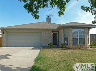 4217 S Coral Springs Dr, Fort Worth, TX 76123