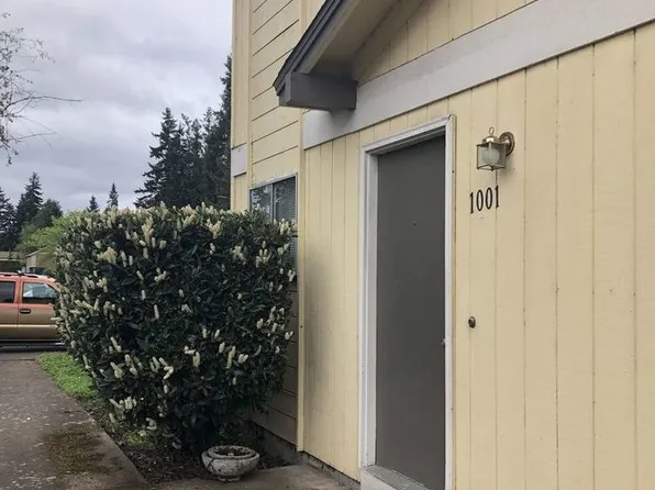 1005 Ring St NE, Keizer, OR 97303