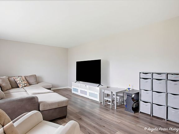 5th image of 1871 Marigold Ln