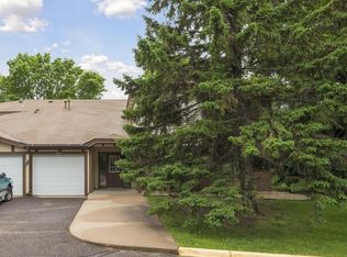 10 94th Cir NW APT 202, Coon Rapids, MN 55448