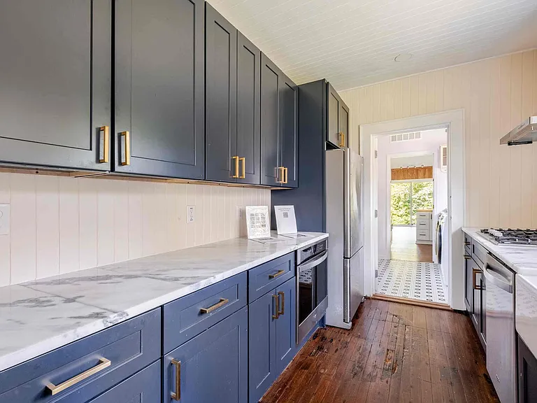 3309 Spector St — Photo 32