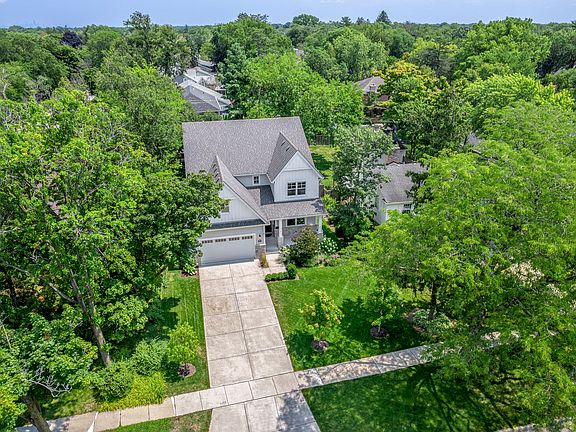 3rd image of 141 N Prospect Ave
