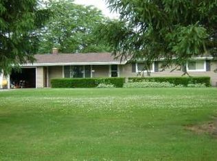 1800 Dogwood Ct, Union Grove, WI 53182