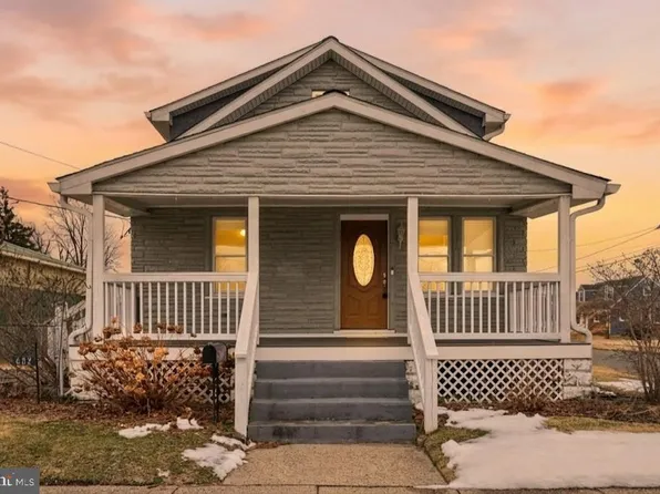 652 Park Ave, Burlington, NJ 08016