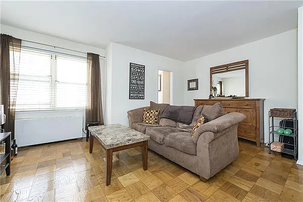 Rented by Stephen P. Wald | media 8