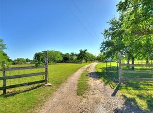 407 Elm Forest Loop, Cedar Creek, TX 78612