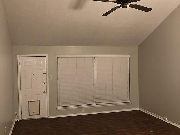 4th image of 26730 Cypresswood Dr