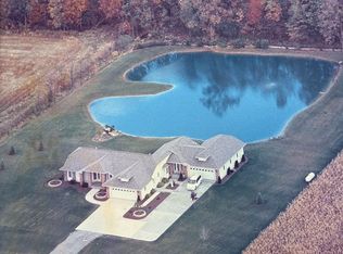 6464 Ferden Rd, Chesaning, MI