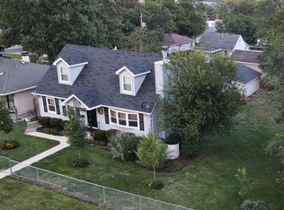 1918 Cora St, Crest Hill, IL 60403