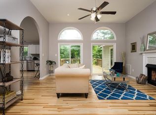 3112 Fox Chase Dr, Midlothian, VA 23112