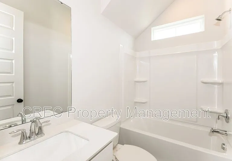 1205 Carnes Blvd — Photo 13
