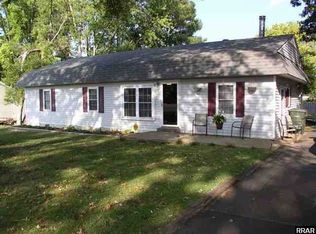 1112 Section Line Rd, Union City, TN 38261